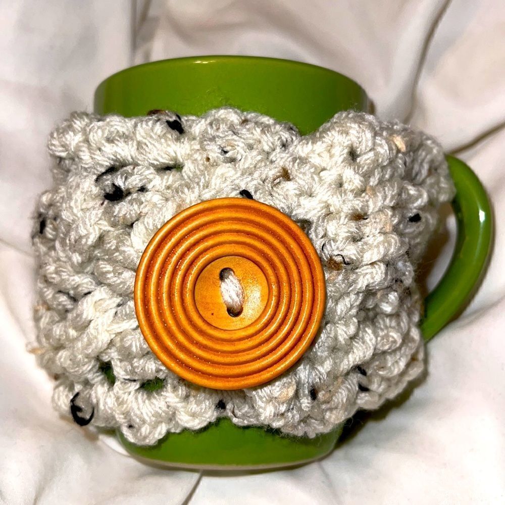Handmade coffee tea mug hug hugger cozy NEW gift cream oatmeal tweed green